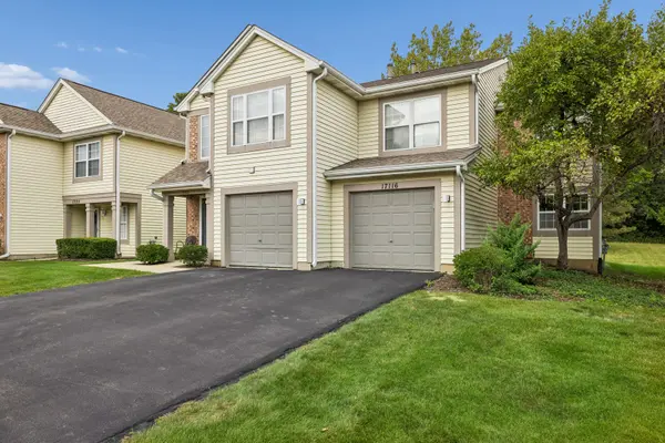 17116 W Cunningham CT, Libertyville, IL 60048
