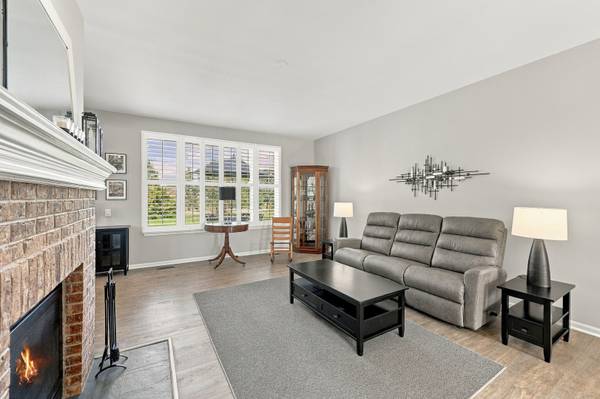 12891 Cold Springs DR, Huntley, IL 60142