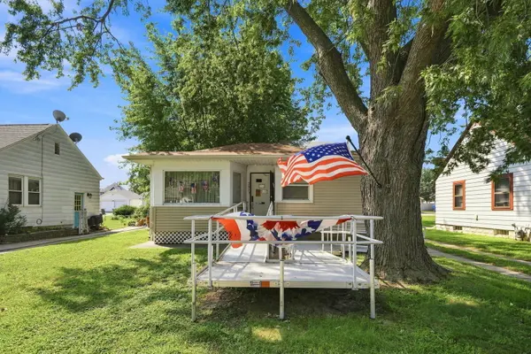 331 W 29th ST, Davenport, IA 52803