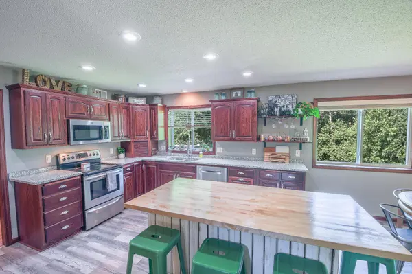 1815 Star DR, Sauk Rapids, MN 56379