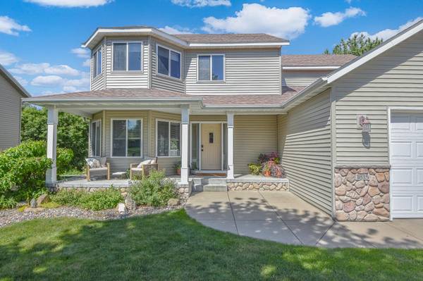 1815 Star DR, Sauk Rapids, MN 56379