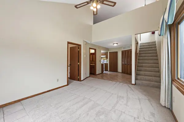 548 Auburn PL NW #A, Elk River, MN 55330