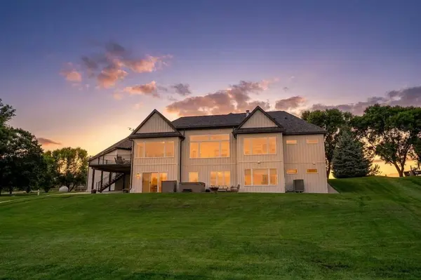 7193 12th ST NW, Willmar, MN 56201