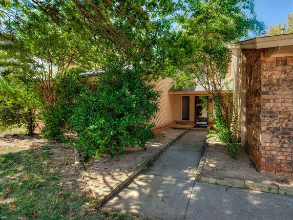11236 NW 109th ST, Yukon, OK 73099