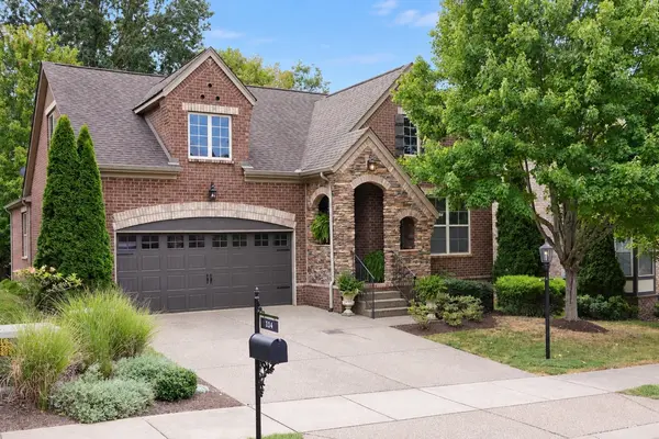 114 Cobbler Cir, Hendersonville, TN 37075
