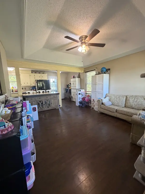 434 Bluff Dr, Clarksville, TN 37043