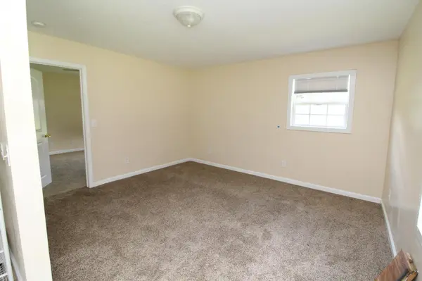 91 E Fork Dr #4, Clarksville, TN 37042