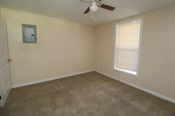 91 E Fork Dr #4, Clarksville, TN 37042
