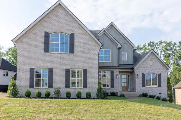 100 Kirkwall Court, Hendersonville, TN 37075