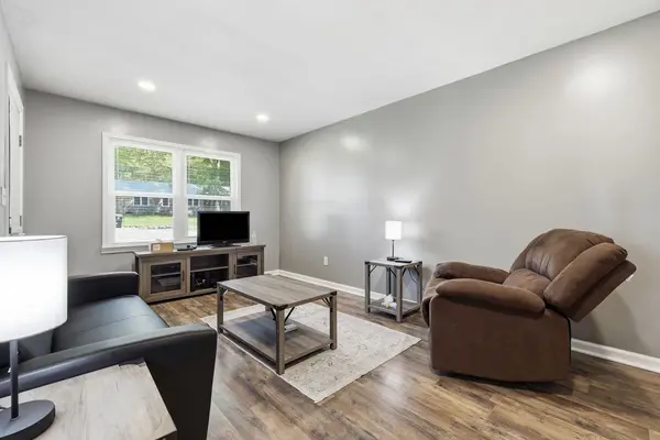 1001 Cowan St, Paris, TN 38242
