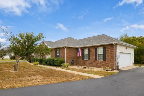 607 Meadowlark Dr, Shelbyville, TN 37160