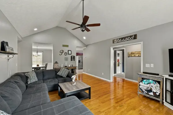 607 Meadowlark Dr, Shelbyville, TN 37160