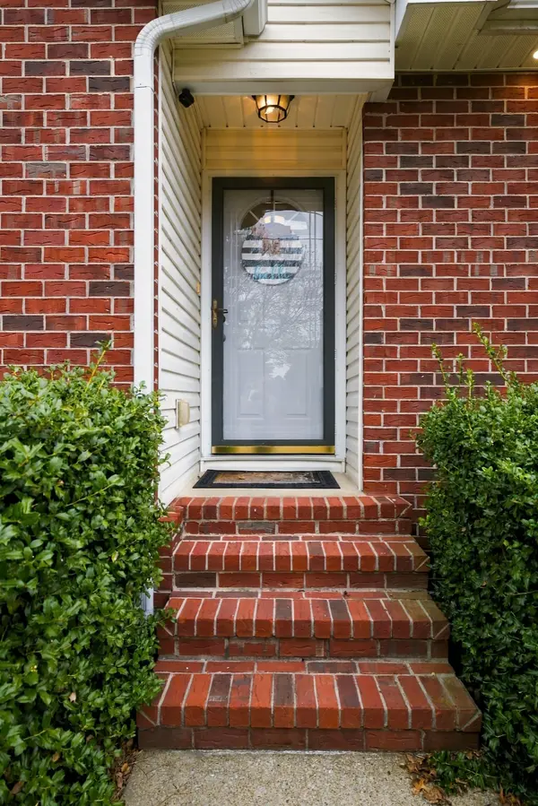 607 Meadowlark Dr, Shelbyville, TN 37160