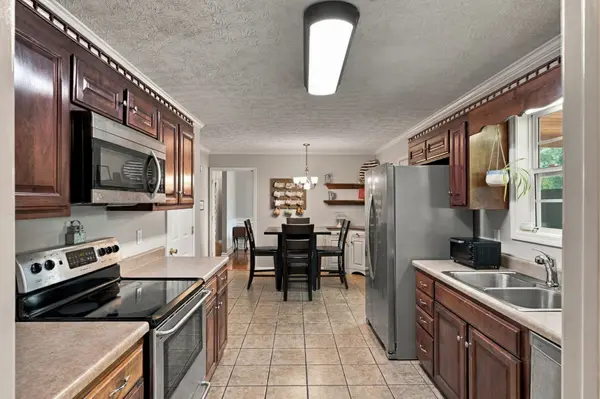 607 Meadowlark Dr, Shelbyville, TN 37160