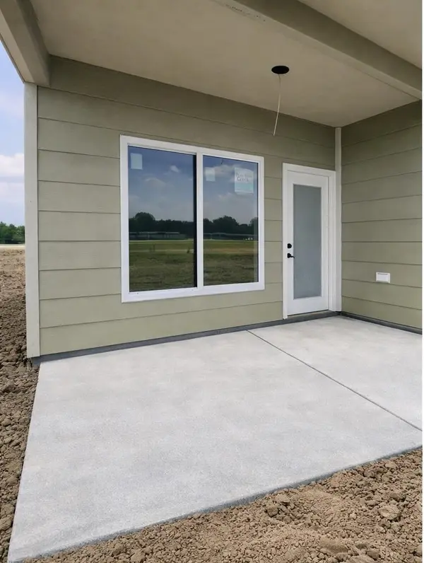 5165 N Sweetwater Road, Maize, KS 67101