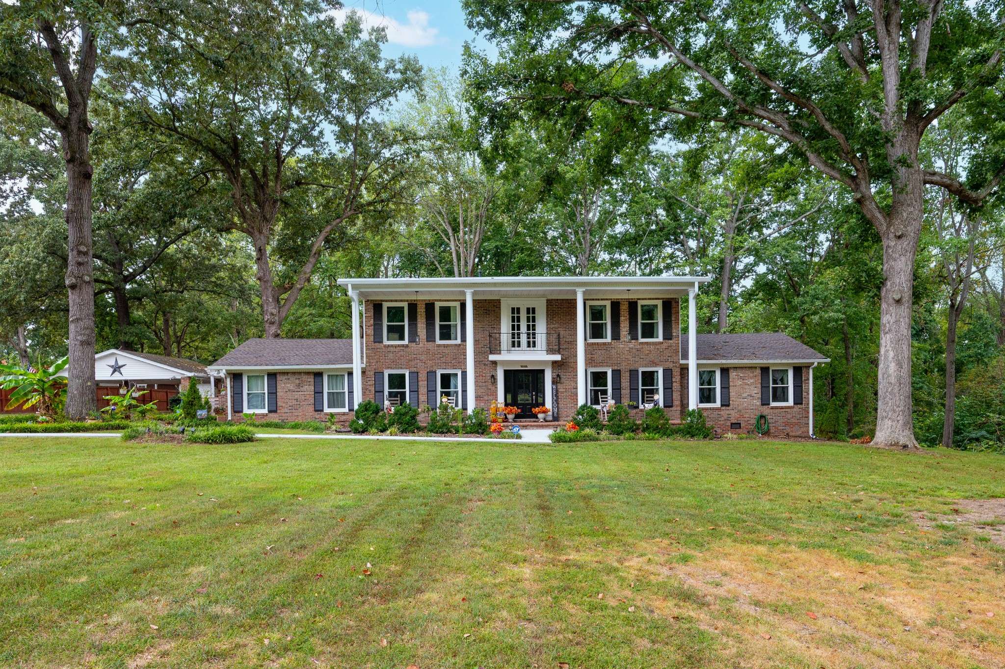 1311 Academy Rd, Portland, TN 37148