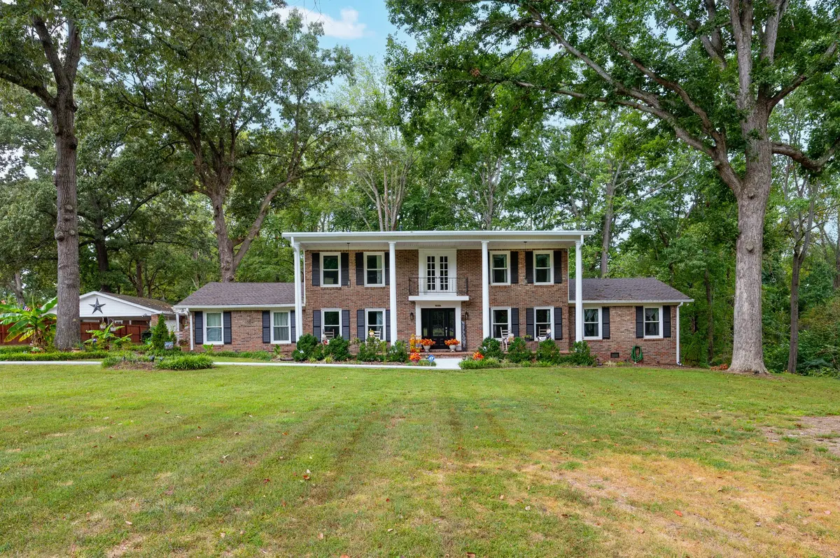 1311 Academy Rd, Portland, TN 37148