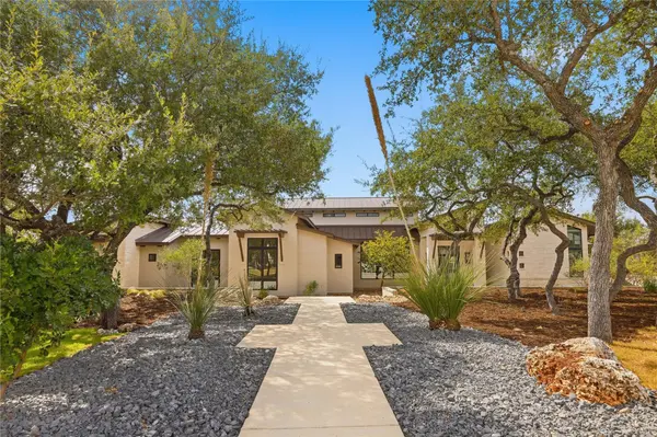 449 Ranch FLS, Fair Oaks Ranch, TX 78015