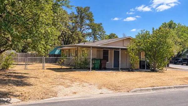 1506 Circle DR, Round Rock, TX 78664