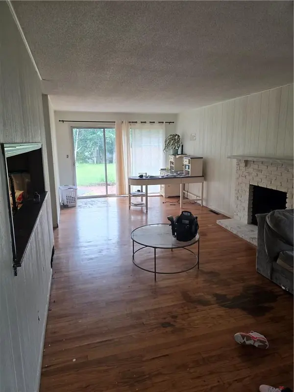 3335 N chippewa DR, North Kansas City, MO 64116