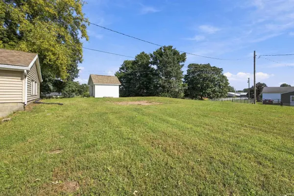 309 E Logan ST, Reynolds, IN 47980