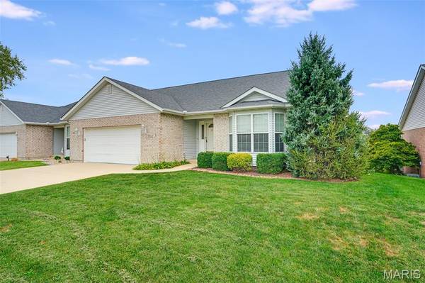 704 Ridge RD, Waterloo, IL 62298