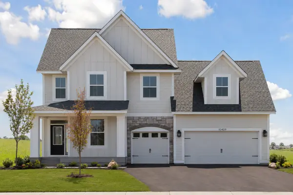 10409 Blackmoor RD, Woodbury, MN 55129