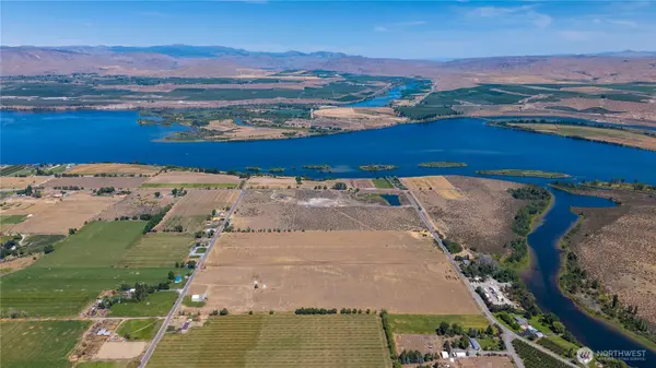 1 Solitude Lane, Brewster, WA 98812