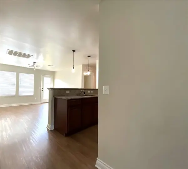 724 Humming Fish DR, Norman, OK 73069