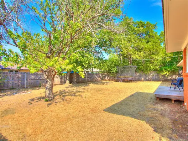 2231 W Britton RD, The Village, OK 73120