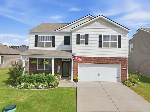 105 William Dylan Dr, Murfreesboro, TN 37129