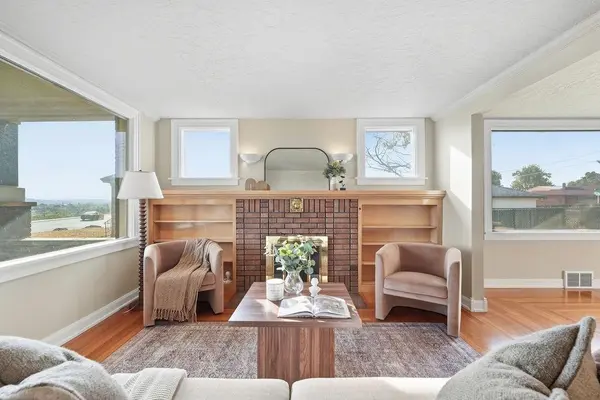 2709 E Illinois Ave, Spokane, WA 99207