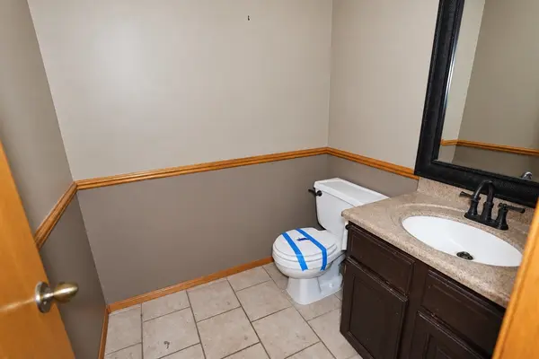 134 N KARREN CT, Wichita, KS 67212