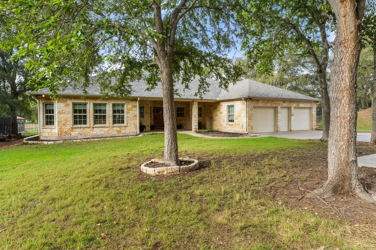 147 Konahuanui LN, Bastrop, TX 78602