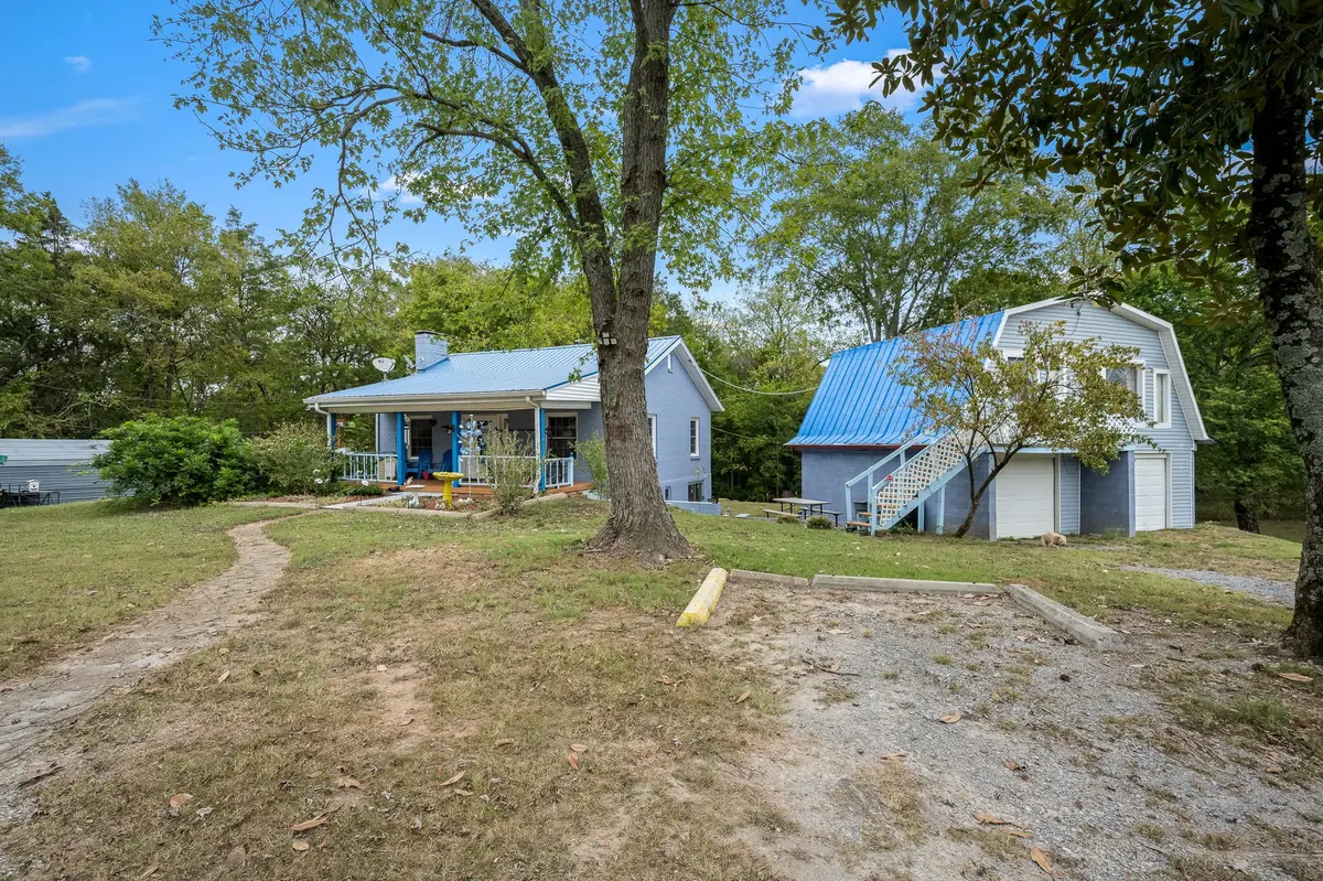 404 Old Nashville Dirt Rd, Shelbyville, TN 37160