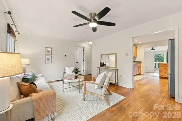 21 Balsam AVE, Asheville, NC 28806