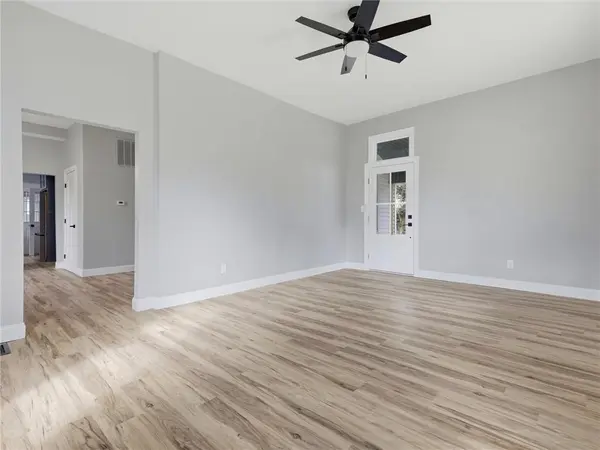 304 South Elm ST, Norborne, MO 64668