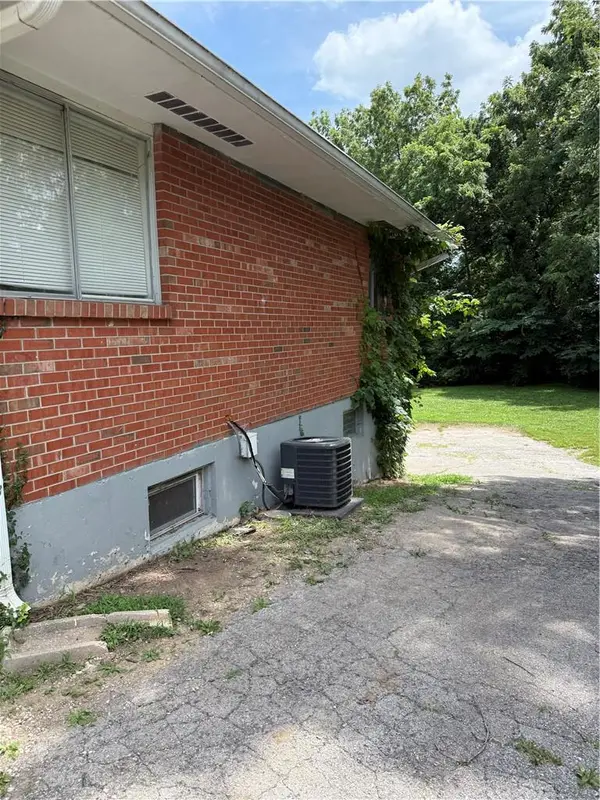 4203-4207 N Askew AVE, Kansas City, MO 64117