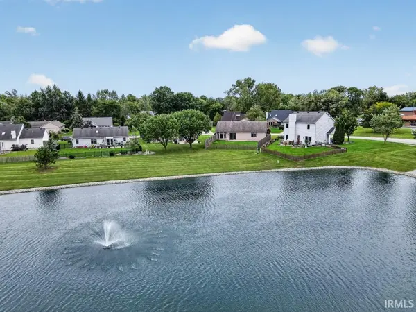 1328 Oak Bay RUN, Fort Wayne, IN 46825-6545