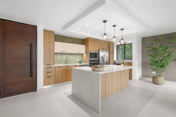3J MANSIONES DE GARDEN HILLS, Guaynabo, PR 00966