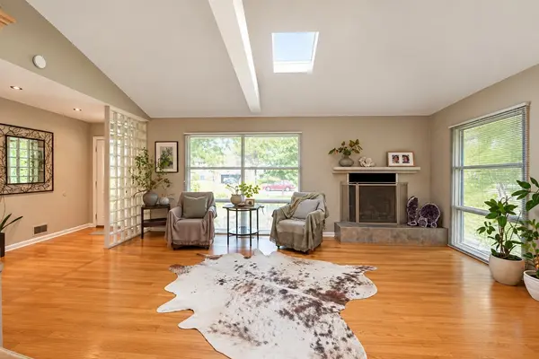 426 Amherst AVE, Des Plaines, IL 60016