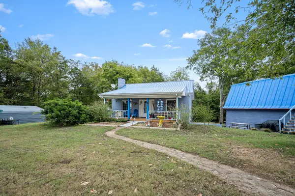 404 Old Nashville Dirt Rd, Shelbyville, TN 37160