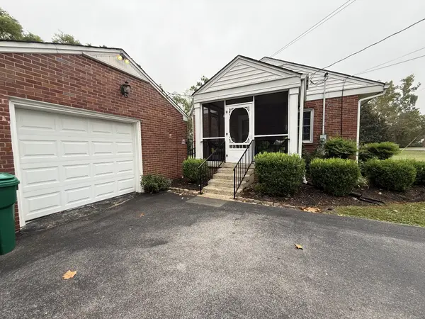 313 Castle Heights Ave, Lebanon, TN 37087