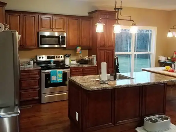 609 Meadowlark Dr, Shelbyville, TN 37160