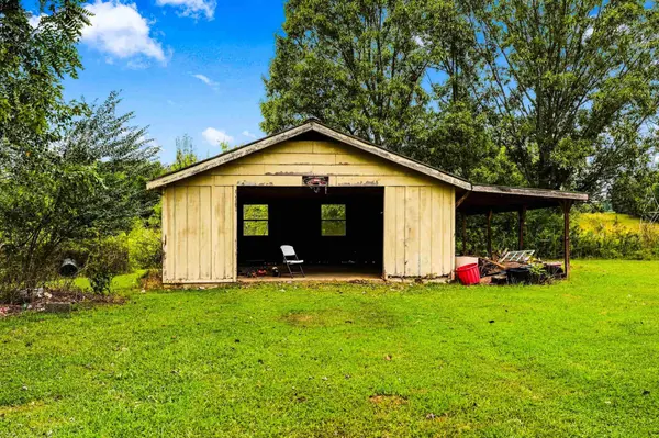 3905 County Road 5, Florence, AL 35633