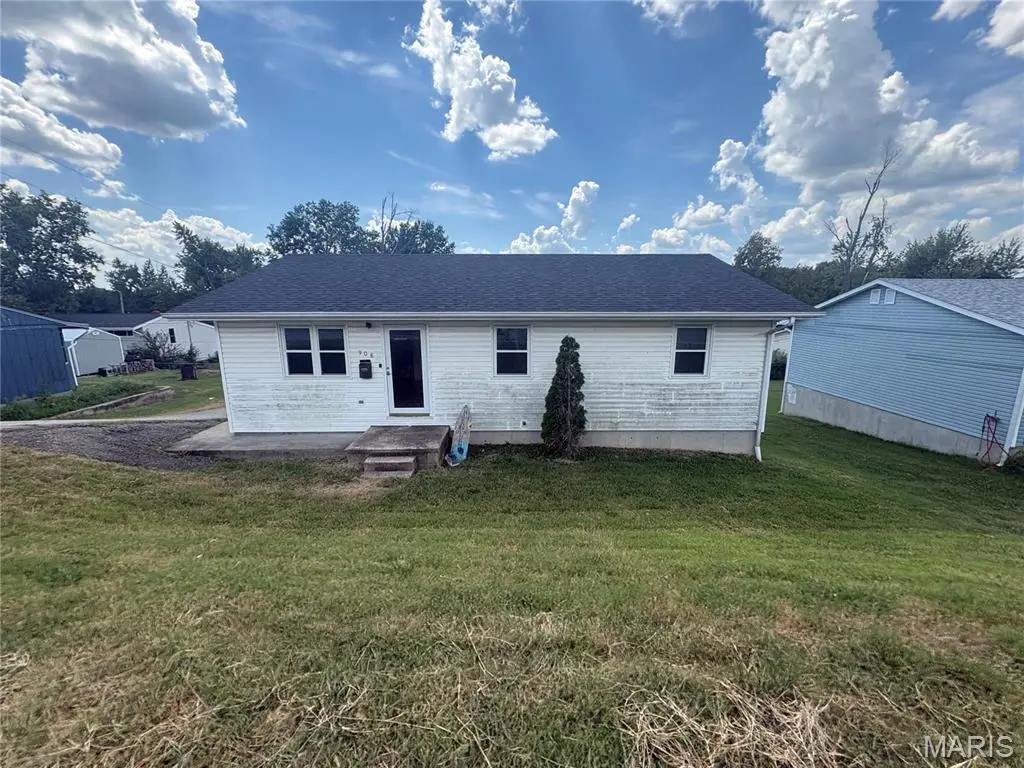 908 E State Route 72, Rolla, MO 65401