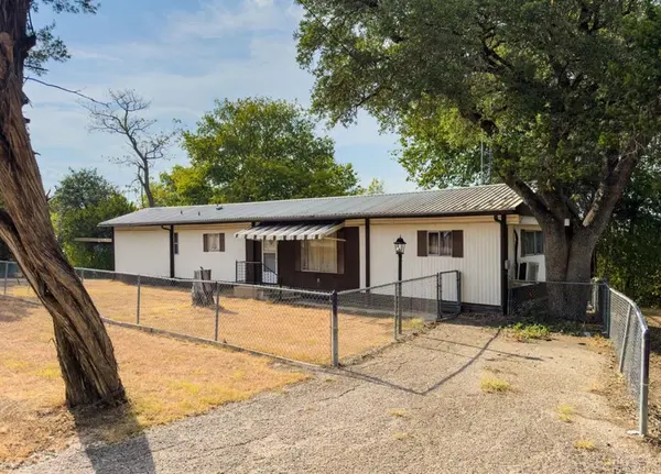 185 Deep Canyon Drive, Whitney, TX 76692