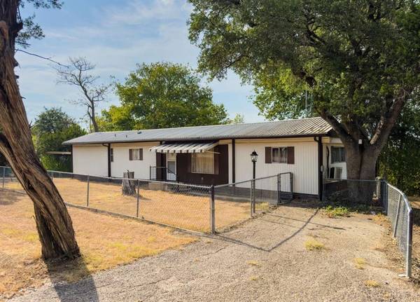 185 Deep Canyon Drive, Whitney, TX 76692