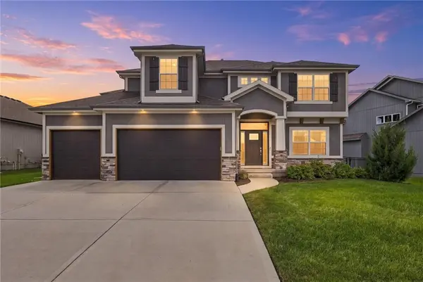 25371 W 146 ST, Olathe, KS 66061