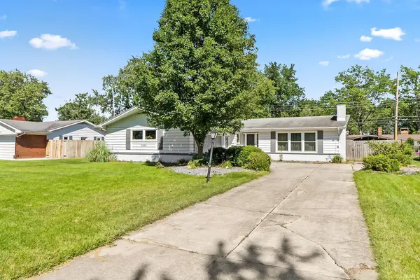3406 Thames DR, Fort Wayne, IN 46815